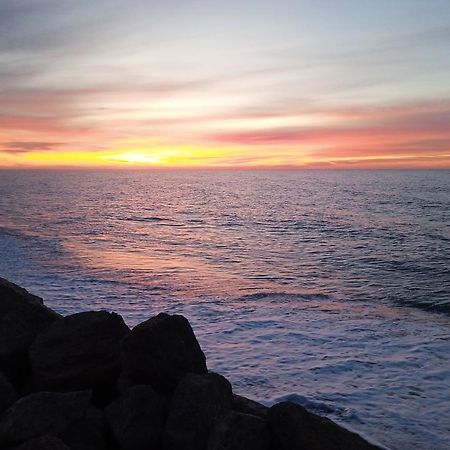 Niza Beach Night And Day Malaga Bagian luar foto